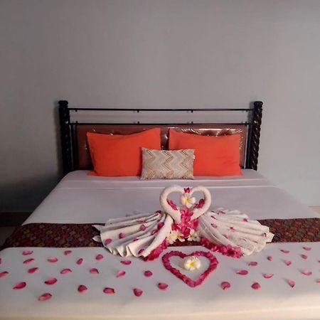 Pineapple Guest House Gili Air Luaran gambar