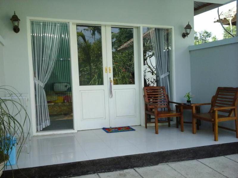 Pineapple Guest House Gili Air Luaran gambar