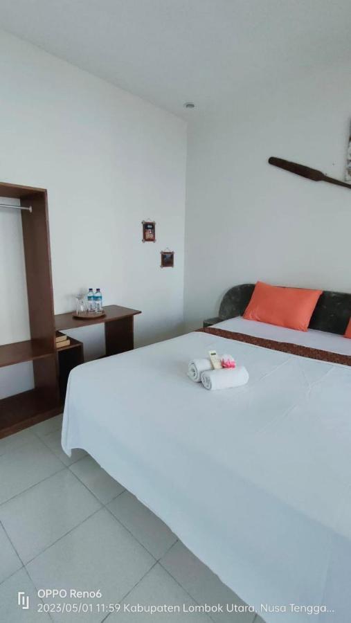 Pineapple Guest House Gili Air Luaran gambar