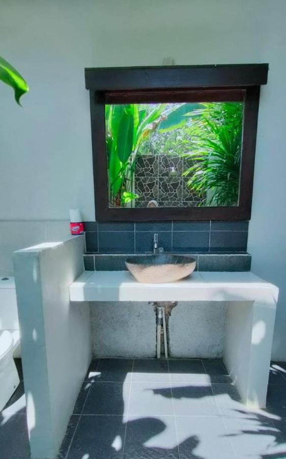 Pineapple Guest House Gili Air Luaran gambar