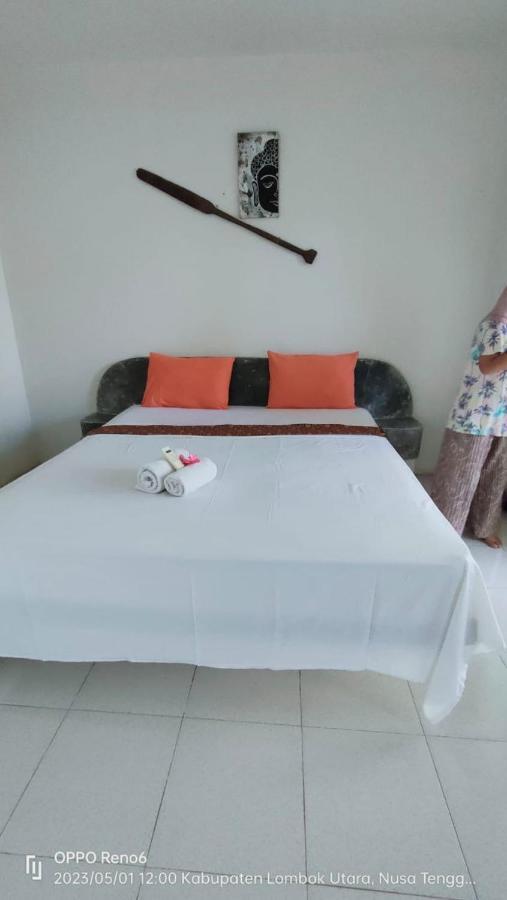 Pineapple Guest House Gili Air Luaran gambar