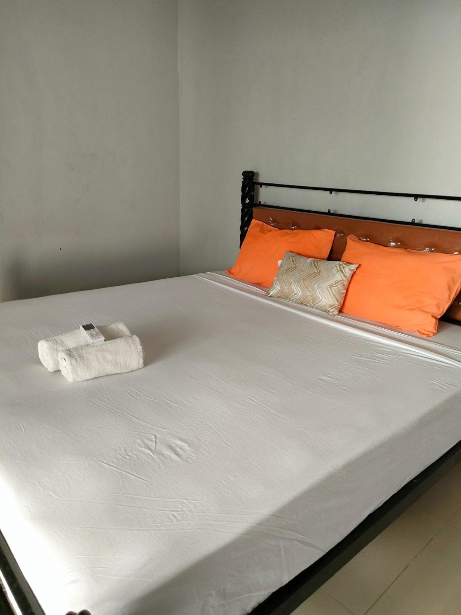 Pineapple Guest House Gili Air Luaran gambar