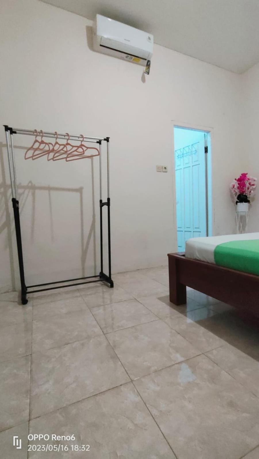Pineapple Guest House Gili Air Luaran gambar