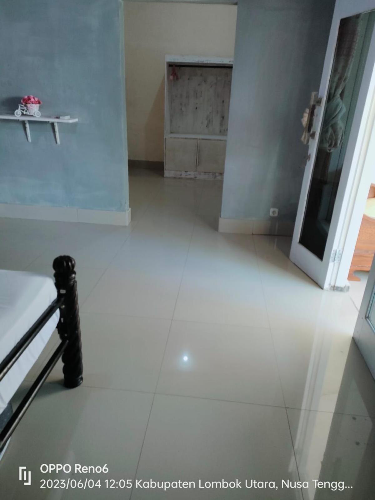 Pineapple Guest House Gili Air Luaran gambar