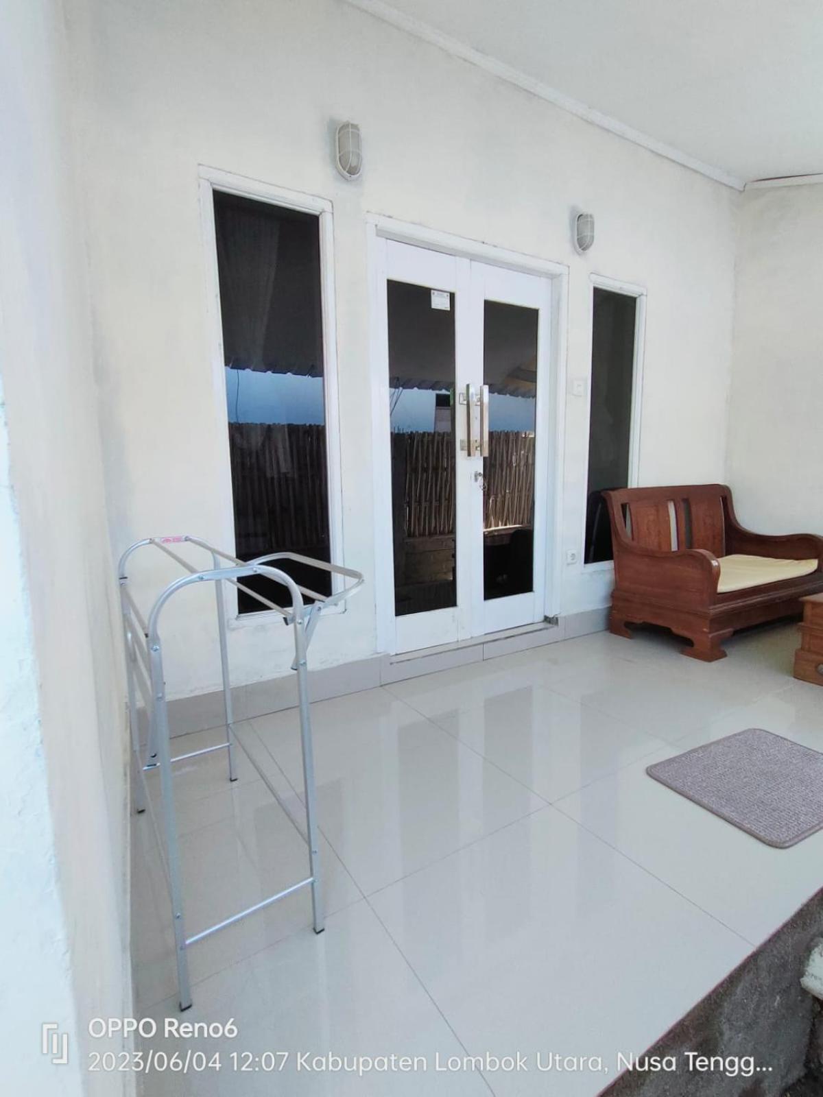 Pineapple Guest House Gili Air Luaran gambar