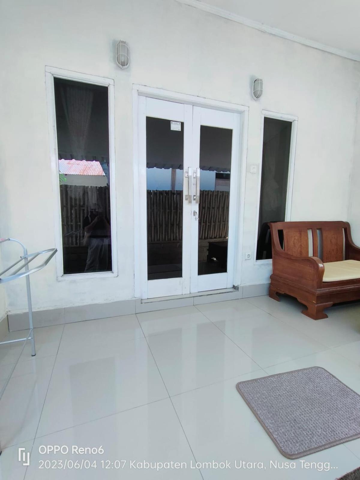 Pineapple Guest House Gili Air Luaran gambar